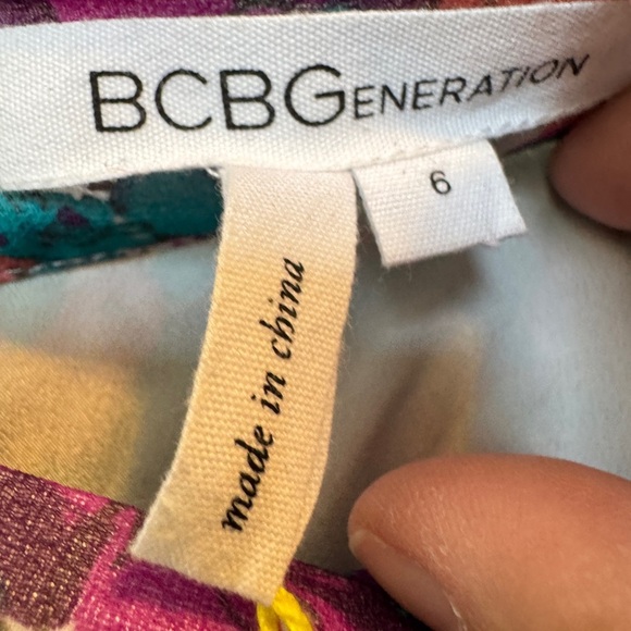 BCBGeneration Floral Mini Skirt - Picture 4 of 8